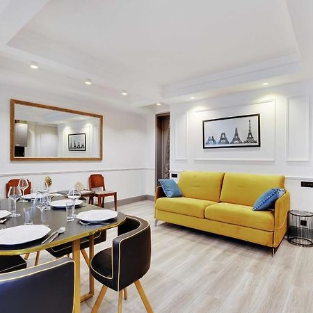 Magnifique Appartement - 2Br - 6P - Place De L'Etoile Parigi Esterno foto