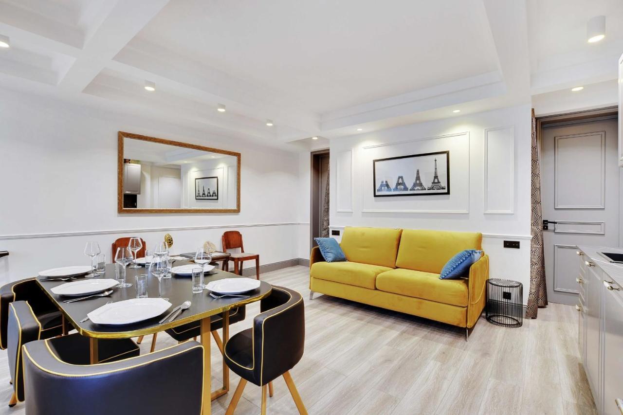 Magnifique Appartement - 2Br - 6P - Place De L'Etoile Parigi Esterno foto